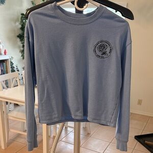 Women’s crop crew neck